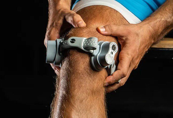 Laser-Powered Knee Pain Devices