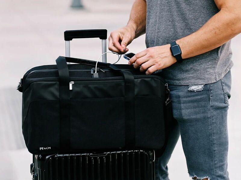 Adaptable Unisex Luggage Bags : Limitless Duffle Bag
