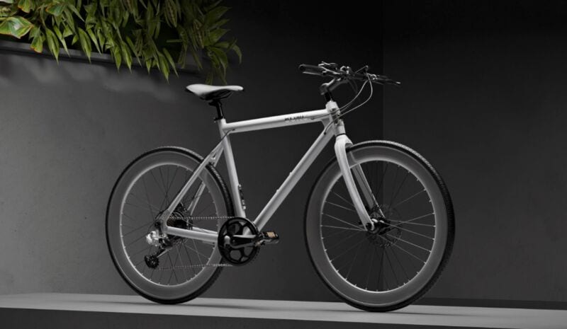 Range-Roving Commuter E-Bikes