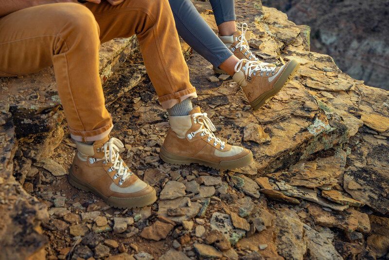 Low-Impact Hiking Boots : desert hiking boots