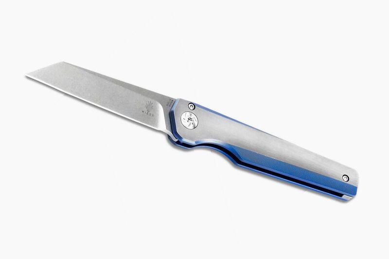 Shifting Handle EDC Knives