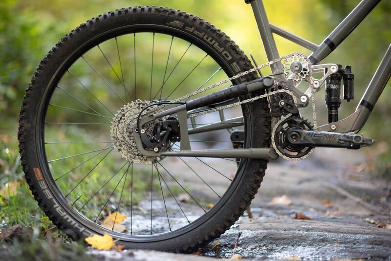 Featherweight Bicycle Drivetrains