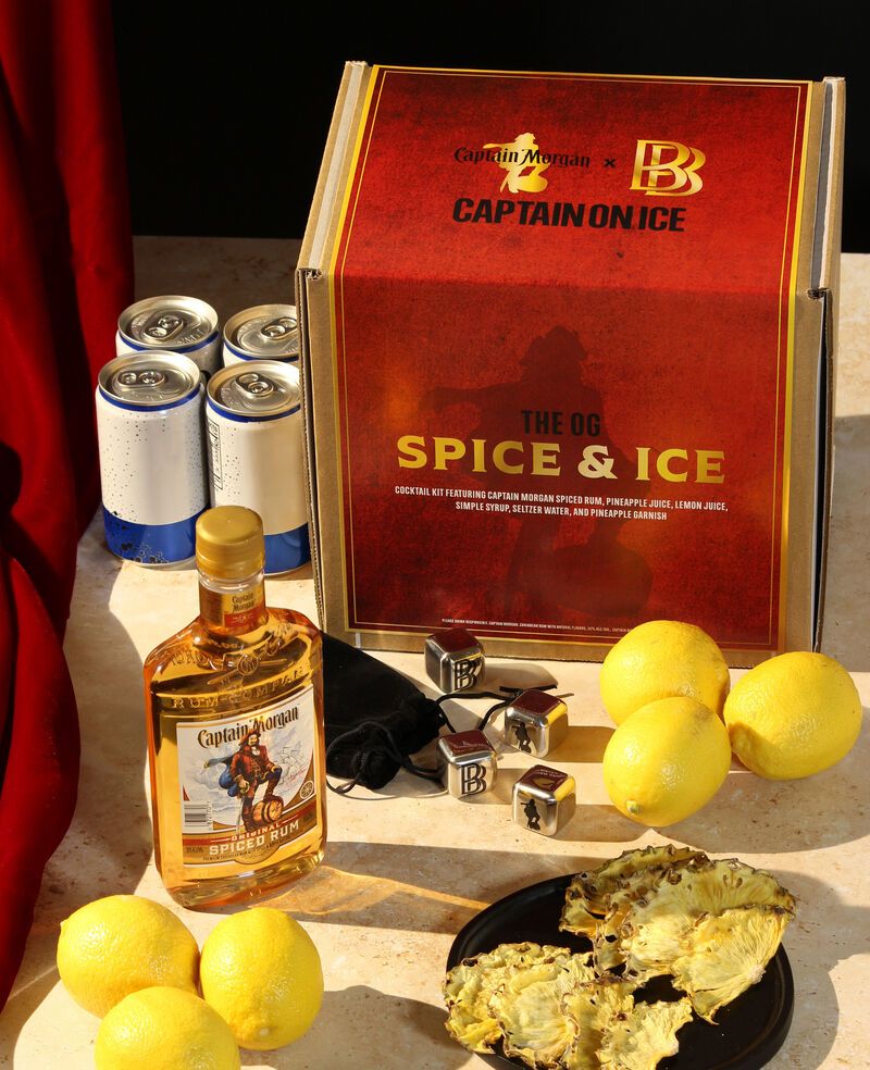 Co-Branded Holiday Cocktail Kits