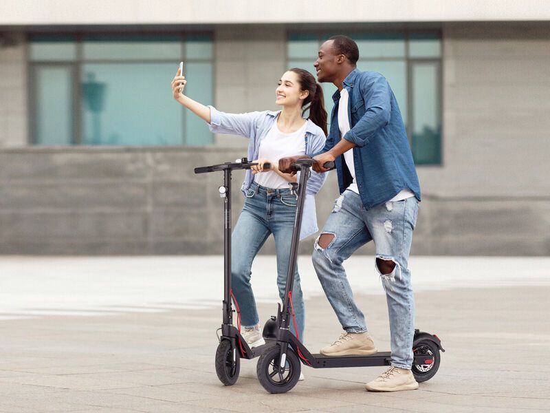 Collapsible Lightweight Commuter Scooters