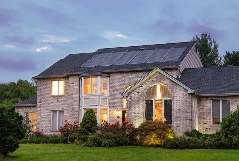 Quick-Install Solar Shingles