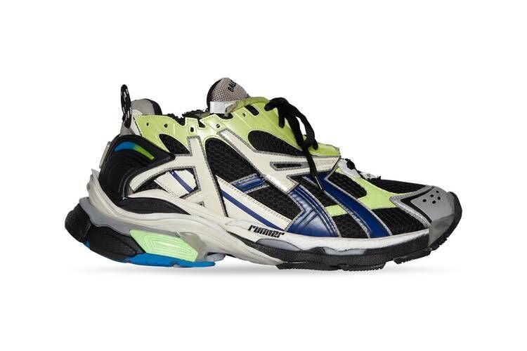 Fluorescent Premium Sneaker Colorways : the runner