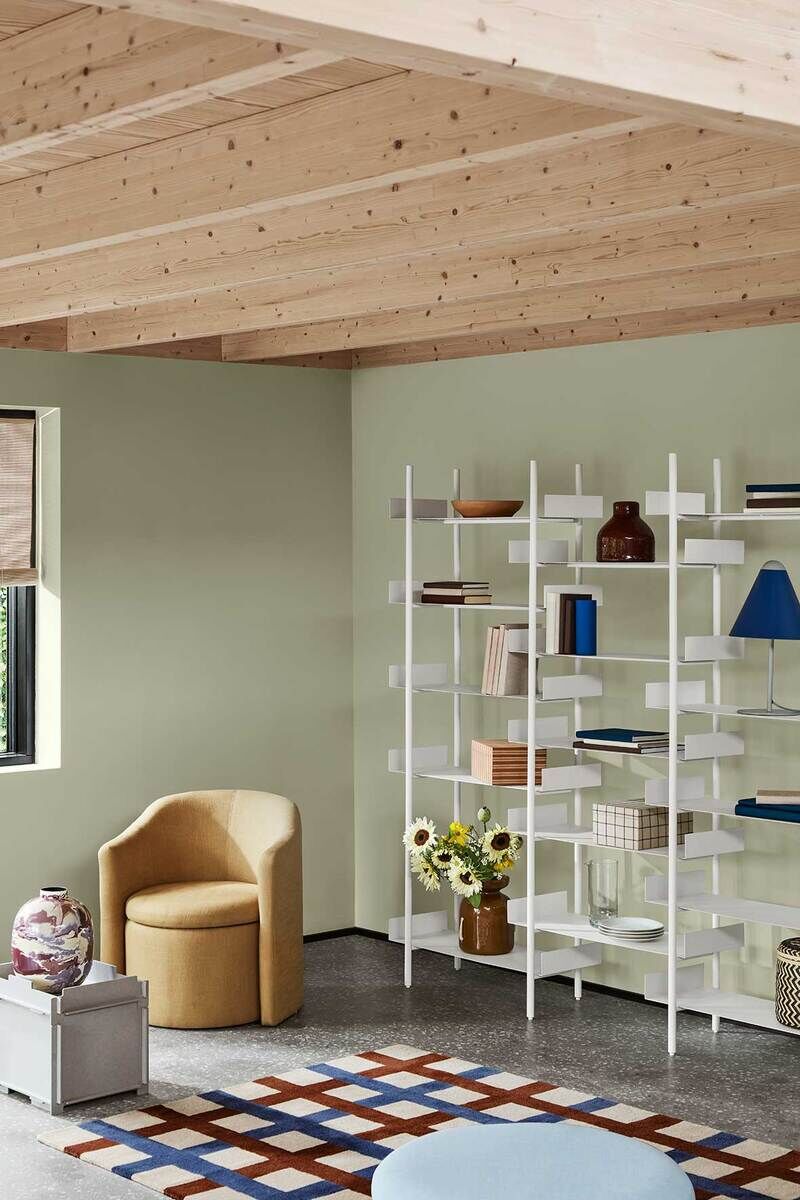 Adaptable Flat-Pack Shelving