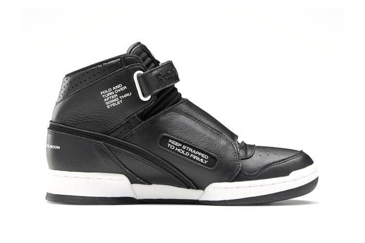 MOUNTAIN RESEARCH presents a black version of the Alien Stomper by Reebok