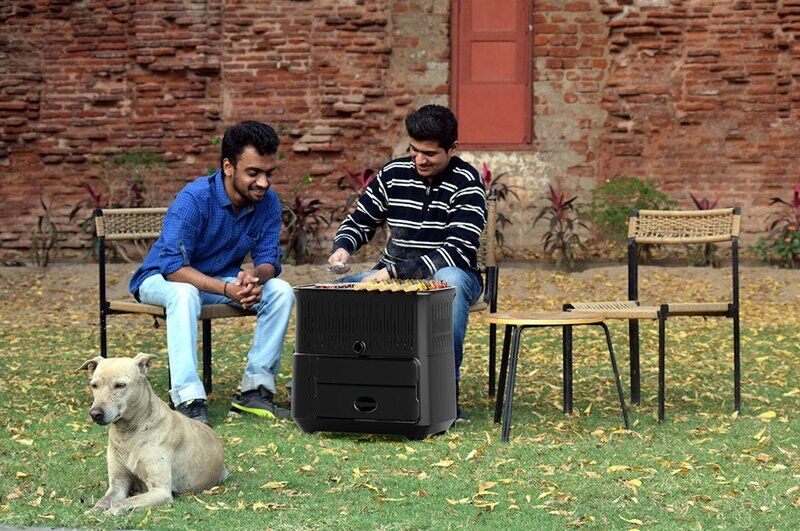 Compact Fan-Equipped BBQs