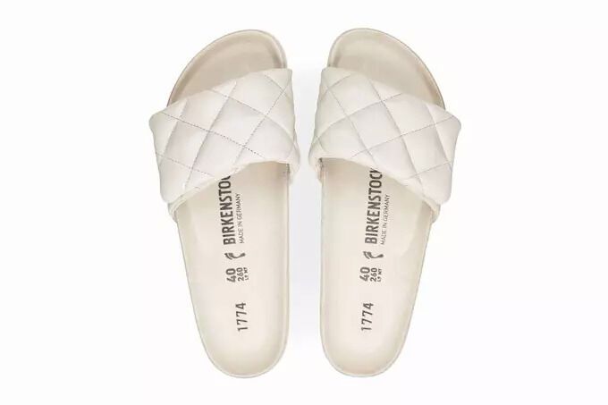 Ergonomic Fashion-Forward Sandals