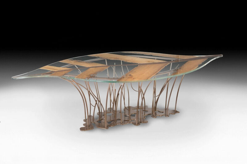 Venice-Honoring Table Designs - The Leaf Table Venezia Uses Wood from the Venetian Lagoon (TrendHunter.com)