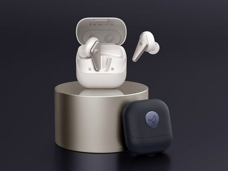Adaptable Cityscape Earbuds