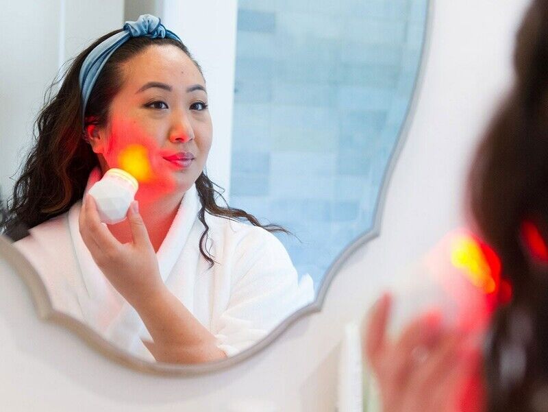 Light Therapy Skincare Devices