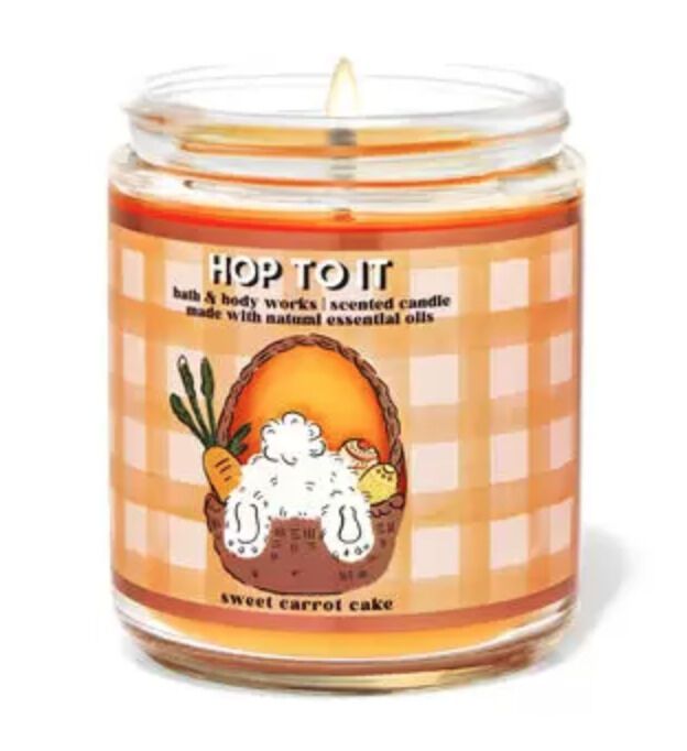 Carrot Cake-Scented Candles