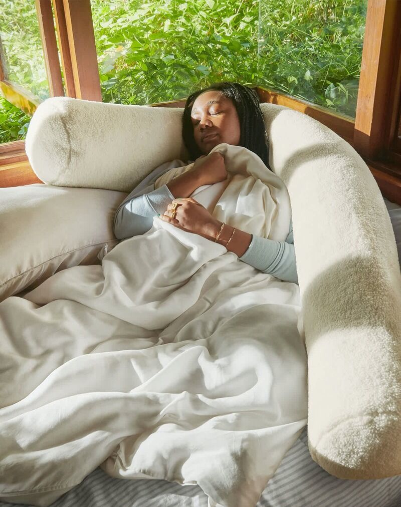 Elevated Flexible Pillows