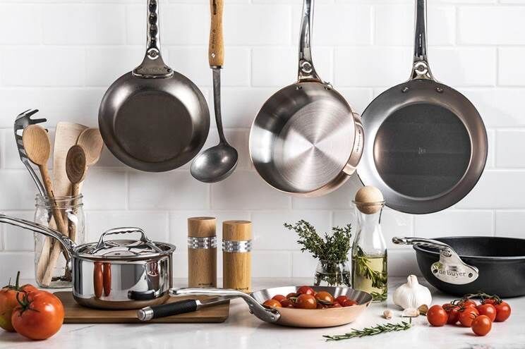 Premium French Cookware Collections : the signature collection