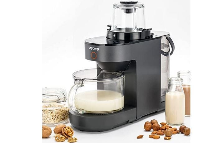 Heated Self-Cleaning Blenders