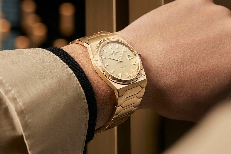 Revived 18K Gold Timepieces