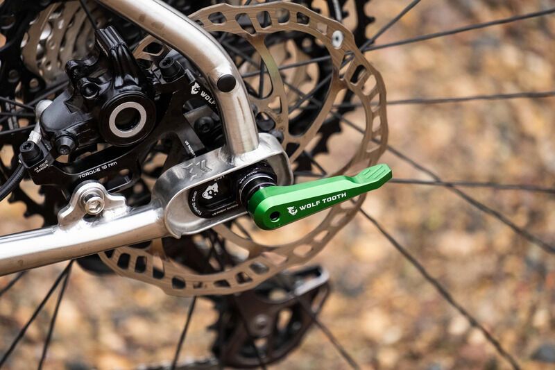 Leverage-Providing Cycling Multitools