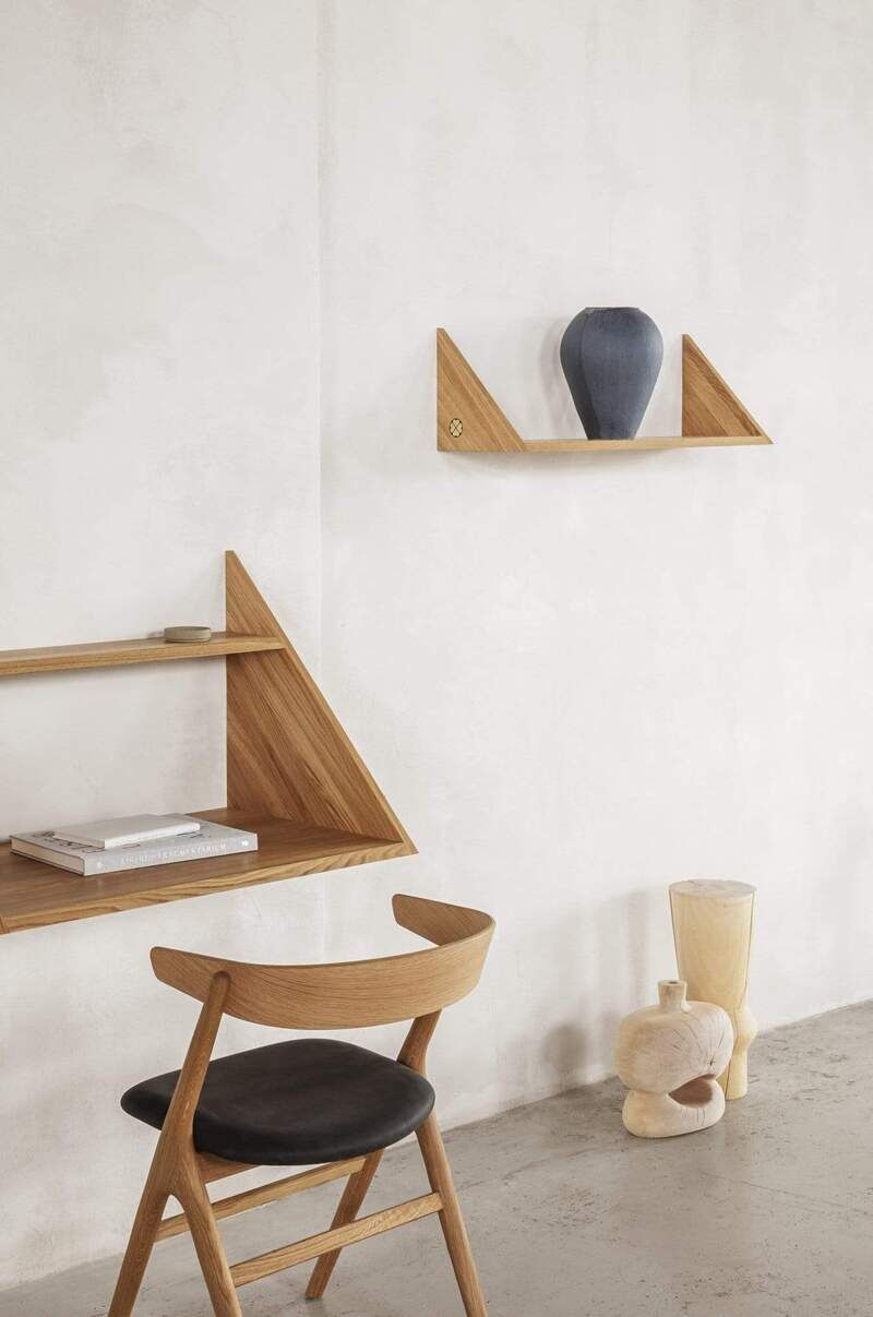 Ultra-Chic Wall Desks - Sitast Furniture's Xlibris Wall Desk is Unconventional & Design-Forward (TrendHunter.com)