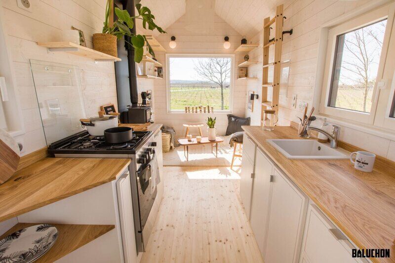 Gastronomy-Centric Tiny Homes