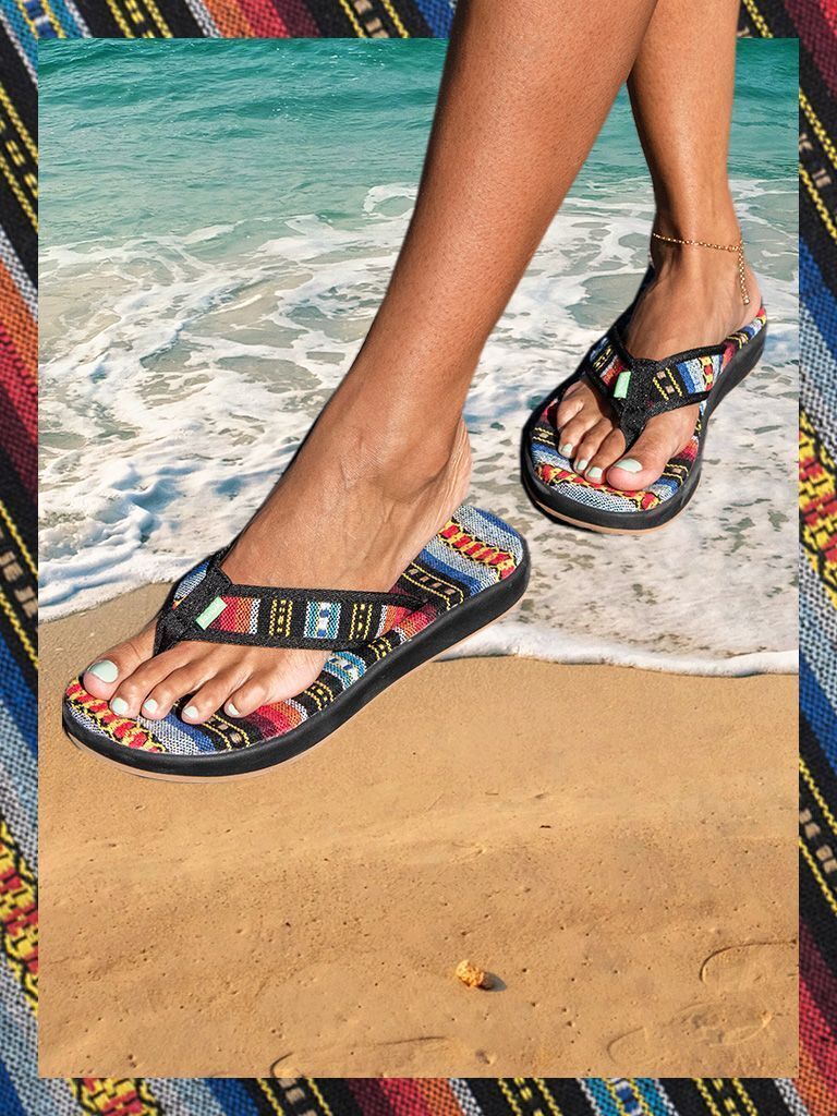 Most comfortable flip flop ever': These comfy sandals from Sanuk are on  sale for $21