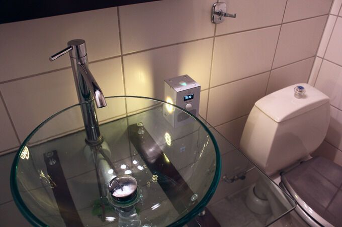 Bathroom Privacy Devices