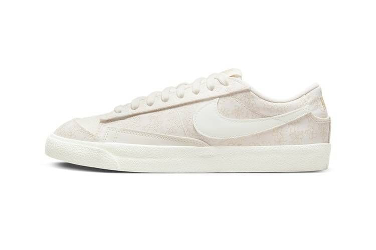 Floral Embroidered Low Sneakers