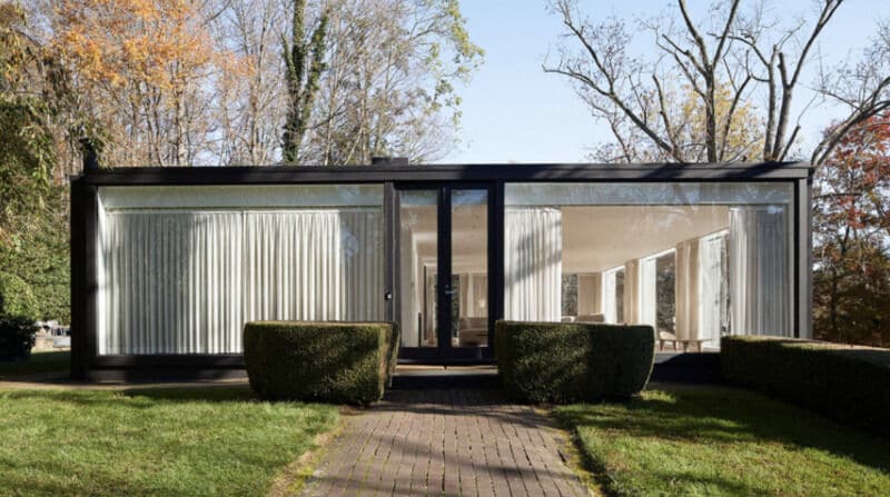 Paired-Back Modernist Interiors