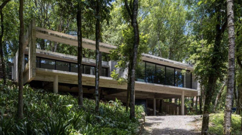 Monolithic Concrete Homes