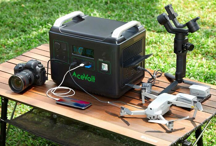 Camping Lifestyle Power Stations : LiFePO4 2000w portable power station