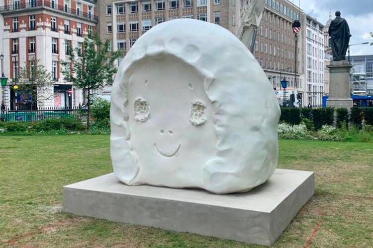 Peace-Centric Oversized Sculptures
