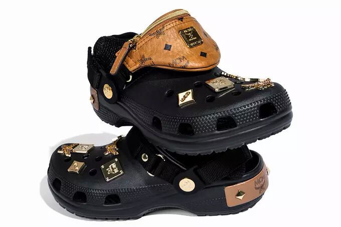 Louis Vuitton theme crocs  Custom shoes diy, Crocs fashion, Crocs