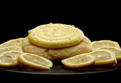 Lemon Cupcake-Flavored Cookies