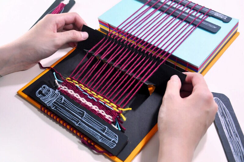Hardcover Handloom Machines