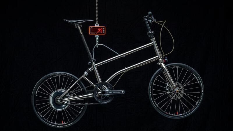 Lightweight Foldable E-Bikes