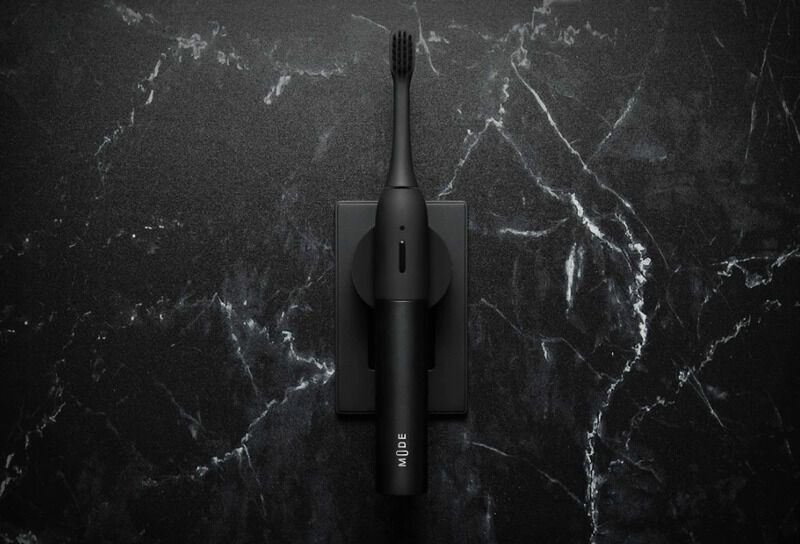 Magnetic Charging Tooth Brushes