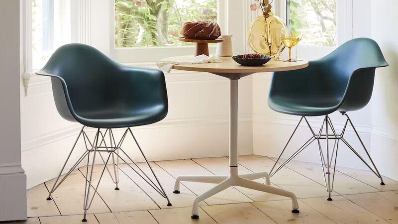 Recycled Mid-Century Chair Designs