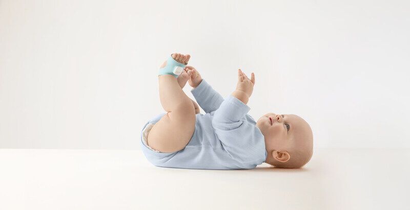 Baby-Tracking Smart Socks