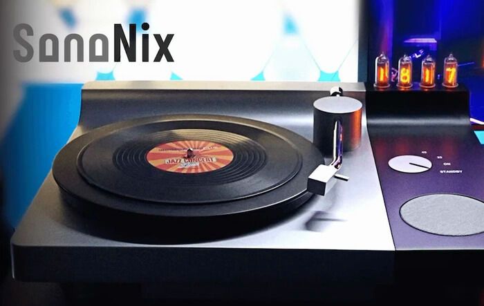 Nixie Tube-Equipped Turntables