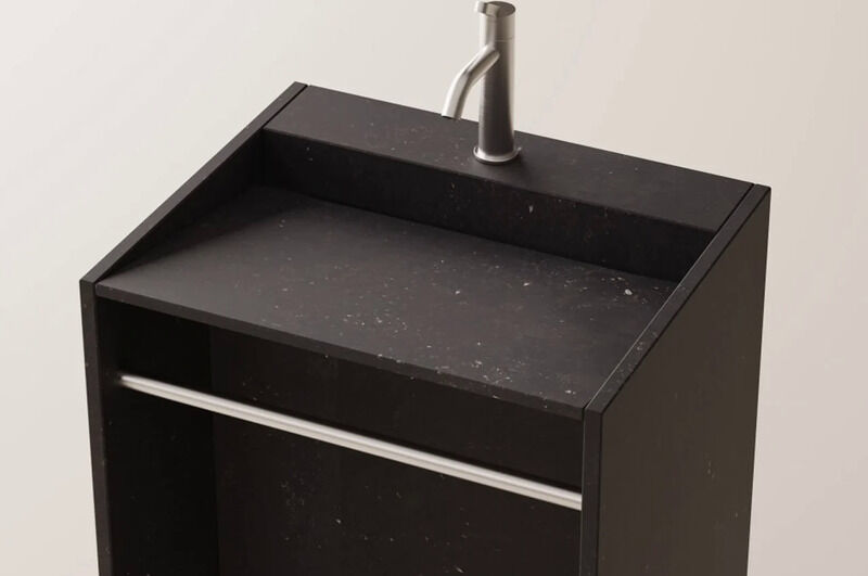Museum-Like Bathroom Fixtures