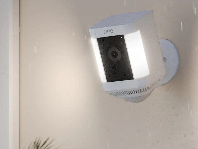 Quick-Release Battery Security Cameras : Ring Spotlight Cam Plus