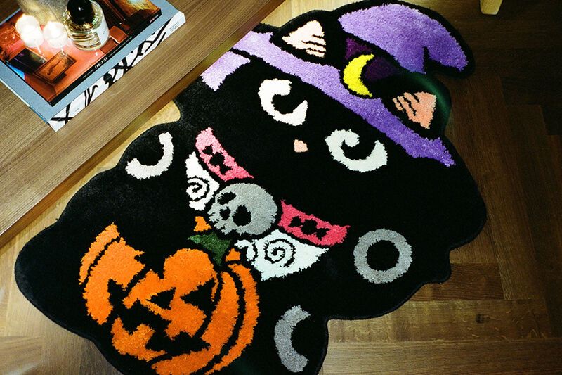 Halloween-Themed Cat Goods