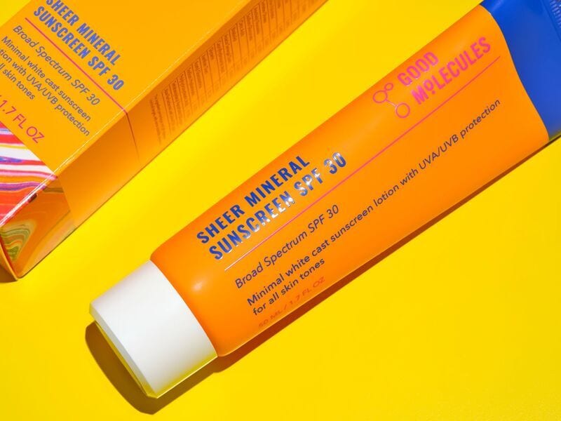 Minimal White Cast Sunscreens