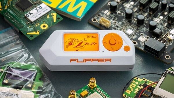 Pocket-Sized Digital Multitools : flipper zero
