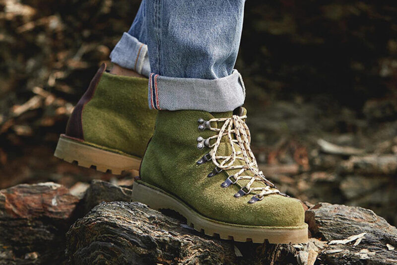 danner style hiking boots