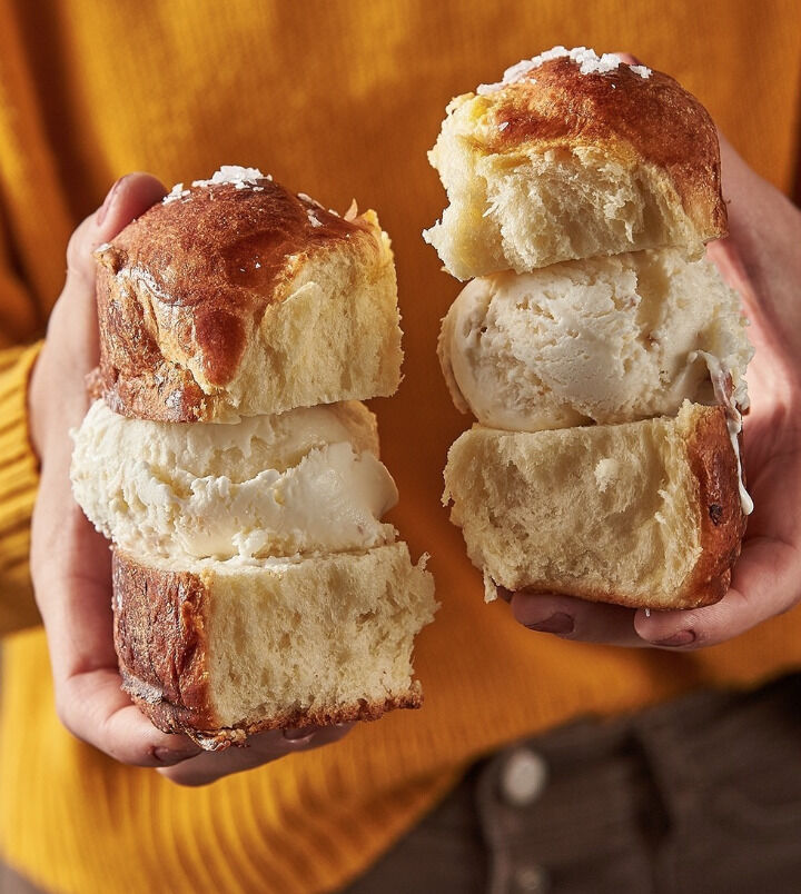 Bread Roll-Infused Ice Creams