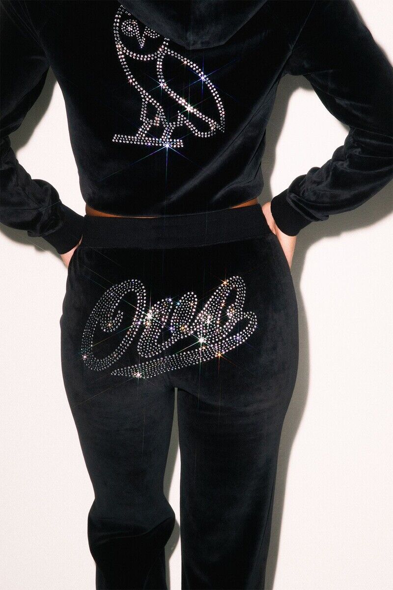 Rapper-Made Womenswear Capsules : Drake's OVO