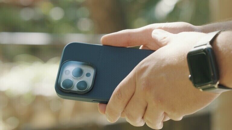Magnetic Lens-Friendly Smartphone Cases