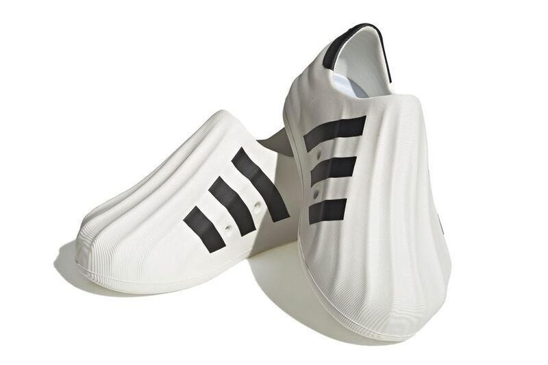 Minimalist Clog-Like Sneakers : adiFom Superstar shoes